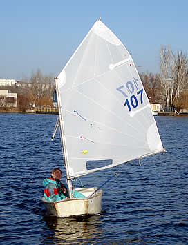 sail optimist